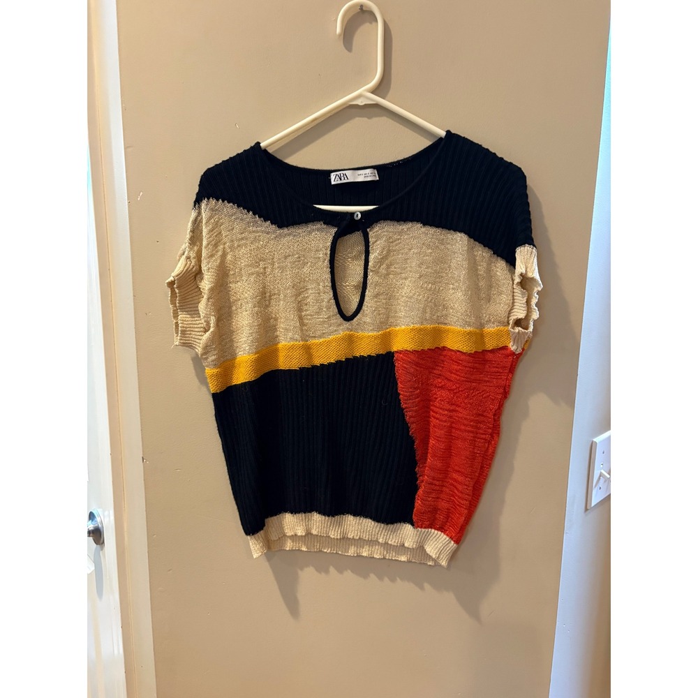 Zara Colorblock Knit Short Sleeve Sweater Keyhole Neck Top Black Beige Red Small